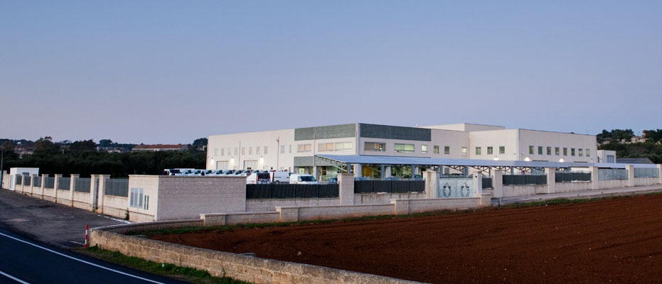 Hauptsitz der Spinel srl in Parabita, Italien